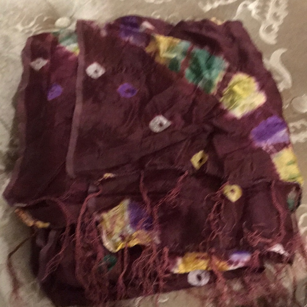 Scarf - Picture 2 of 2